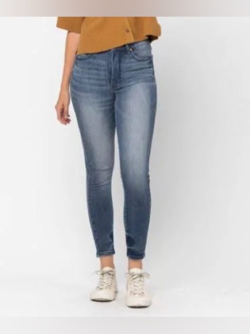 JUDY BLUE High Waisted Tummy Control Contrast Wash Skinny Jeans EUC